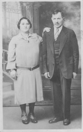 Bessie and Aaron Aronowitz 3